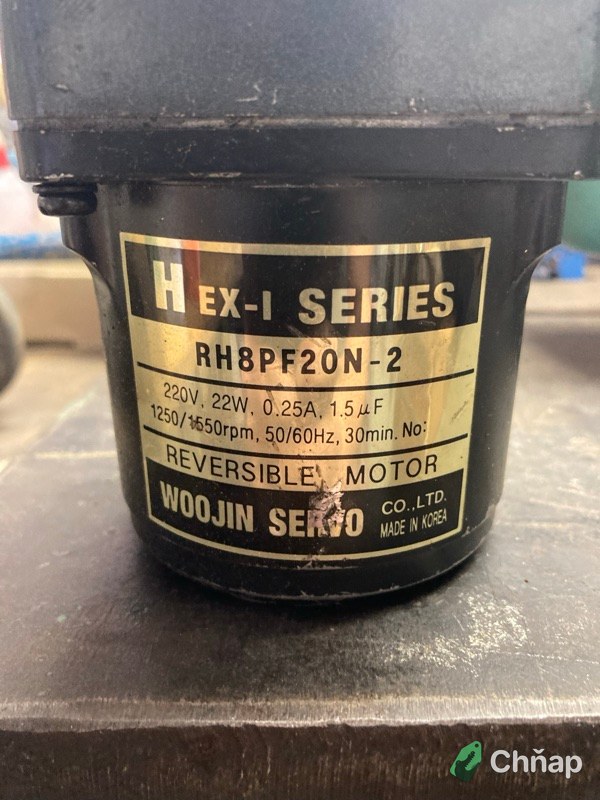 Prevodový motor Woojin Servo 22W 220V
